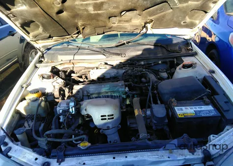 1997 Toyota Camry Le from USA, damaged, VIN 4T1BG22K9VU820362